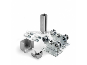 Sliding gate fittings set with rail COMUNELLO